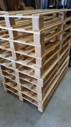 Palette | DIY-Bastelpalette Für Palettenmöbel Oder Pflanzenkübel _ Nur Abholung -Holzspielzeug-Peitz 20210720 082305 resized