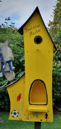 Großes Vogelhaus | Nistkasten | Winterfütterung | Futterhaus | Deutscher Meister | 2219.6