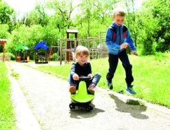 Hape Magic Driving Car | Neues Fahrerlebnis | Auto Zum Selbst Fahren | BE 67200 -Holzspielzeug-Peitz 67200 magic driving car rutschauto 4