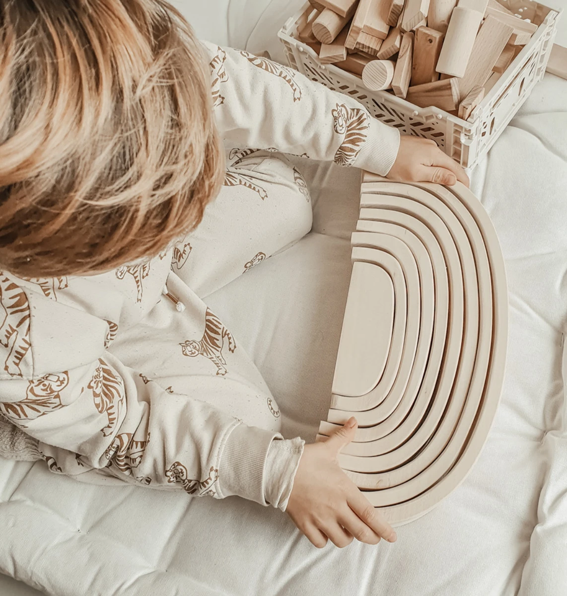 Großes Kinder-Holzbogen-Set | 9-teilig | Massiv | Bauklötze-Holzbrücke 6060 5 Großes Kinder-Holzbogen-Set | 9-teilig | Massiv | Bauklötze-Holzbrücke 6060 – Bild 3