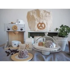 Koch-Bekleidung | 4-teilig | Kinder-Küchen-Zubehör | Koch-Mütze | Schürze C2527 7 Koch-Bekleidung | 4-teilig | Kinder-Küchen-Zubehör | Koch-Mütze | Schürze C2527 -Holzspielzeug-Peitz C2527 Kochschuerzen Set Muetze backen Kochen