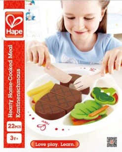 Hape Kantinenschmaus 22-teilig | Kinder-Küchen-Zubehör Aus Holz E3141 -Holzspielzeug-Peitz E3141A Hape Kantinenschmaus Kinderkuechen Zubehoer front