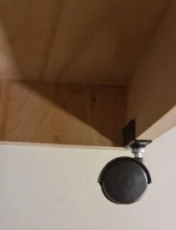 Feststell-Rollen 2009.2 | Erhöhung Für Die Kinder-Spielküche Und Kinderküchenelemente -Holzspielzeug-Peitz Feststellrollen Kinderkuechenelemente Butlerhehenverstellbar