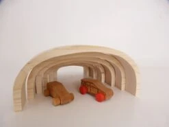 Großes Kinder-Holzbogen-Set | 9-teilig | Massiv | Bauklötze-Holzbrücke 6060 20 Großes Kinder-Holzbogen-Set | 9-teilig | Massiv | Bauklötze-Holzbrücke 6060 -Holzspielzeug-Peitz Garage Auto Bogen