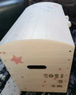 Holz-Schatzkiste Klein L 36 | Kinder-Truhe | Piratentruhe | PW 2213 -Holzspielzeug-Peitz Geburtstags Kiste Schatz Memoriebox 2