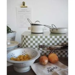 Kinder-Küchenset Im Koffer | 13-teilig | Metall | Töpfe | G12022 -Holzspielzeug-Peitz Kuechenset G12022 Sieb