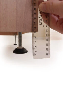 Sockelfüße Im 4er-Set (Gewindestangen) Für Die Erhöhung Einer Kinderküche 11 Sockelfüße Im 4er-Set (Gewindestangen) Für Die Erhöhung Einer Kinderküche -Holzspielzeug-Peitz Sockelfuesse fuer Kinderkueche Gummi