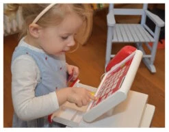 Goki Spiel-Kasse Mit Echter Scanfunktion | Kaufladen-Zubehör | TA 1030.5 -Holzspielzeug-Peitz ladenkasse kaufmannsladen 1030 5 kinder