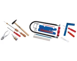 Laubsäge Set | 22 Teile | Werkzeug | Tragegriffkarton | Modellbau | PB-925P -Holzspielzeug-Peitz laubsaegeset im praktischen tragegriff karton 925P