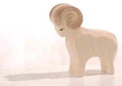 Schafbock Weiss | Holz-Tier-Krippen-Figur | Weihnachtskrippenfigur | Os 11601