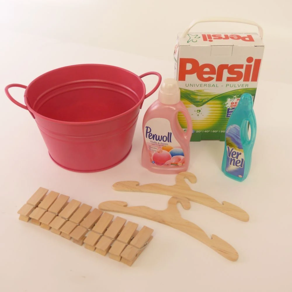 Kinder-Spielzeug Waschzuber Waschmittel Tanner Puppen-Zubehör Kaufladen-Zubehör 0409.0 4 Kinder-Spielzeug Waschzuber Waschmittel Tanner Puppen-Zubehör Kaufladen-Zubehör 0409.0 – Bild 2
